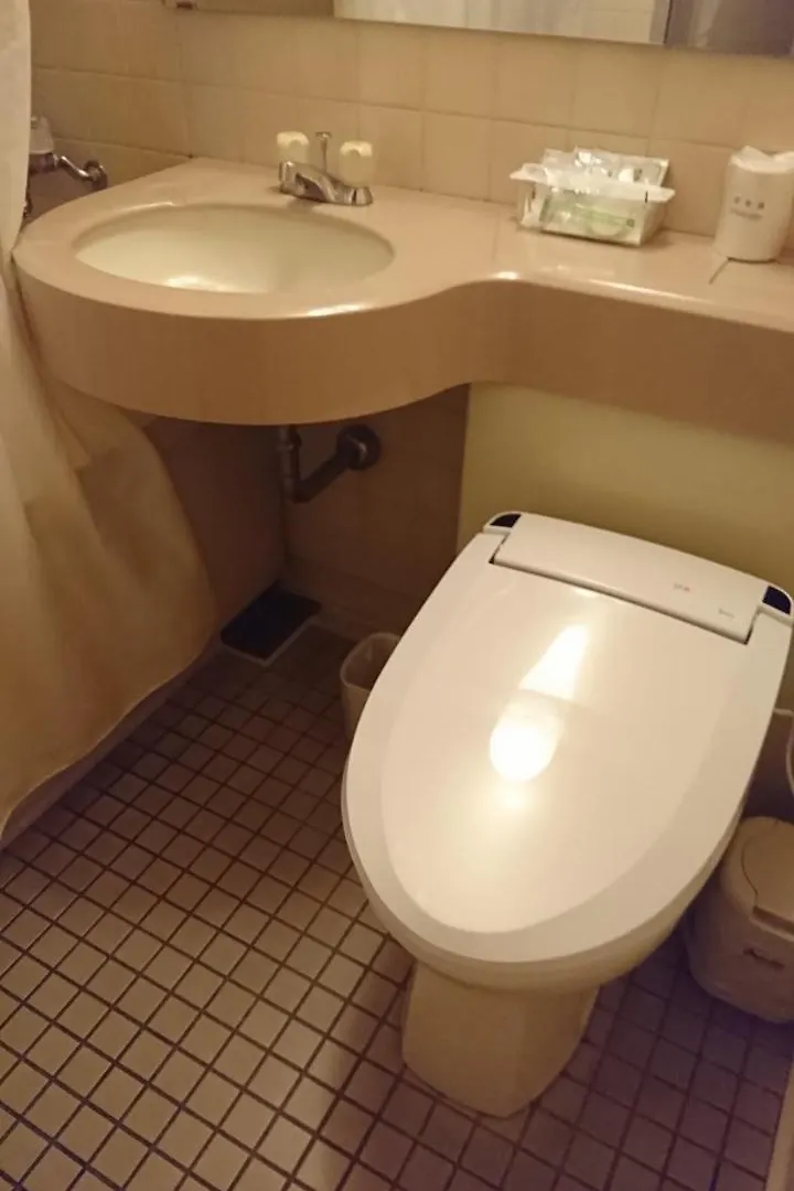 **  Hotel Itami Japan